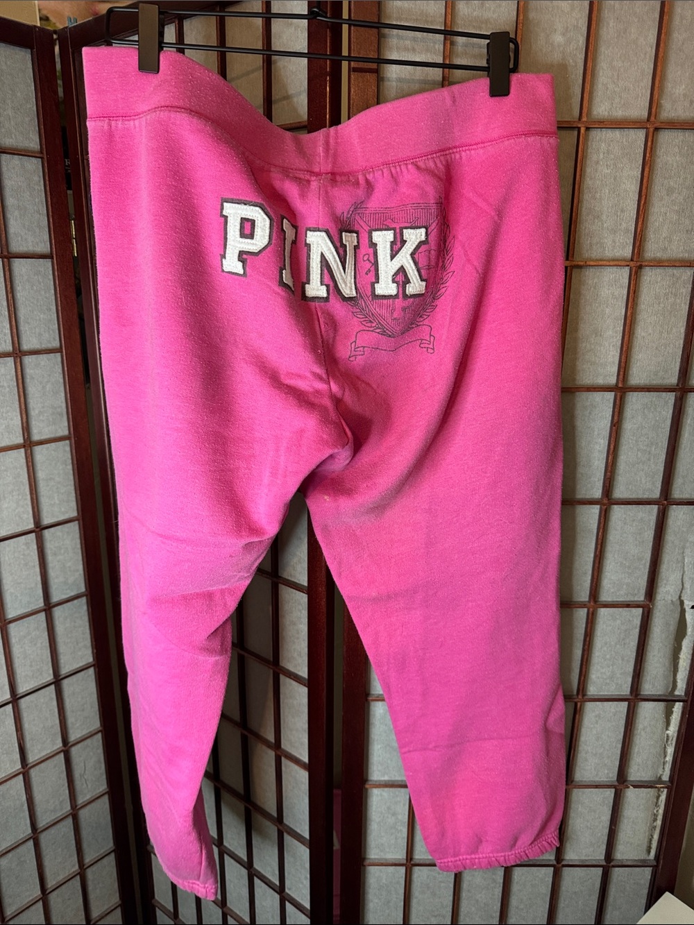 Vintage PINK Victoria's Secret Hot Pink Girls' Fleece Sweatpants with Drawstring - Picture 3 of 4